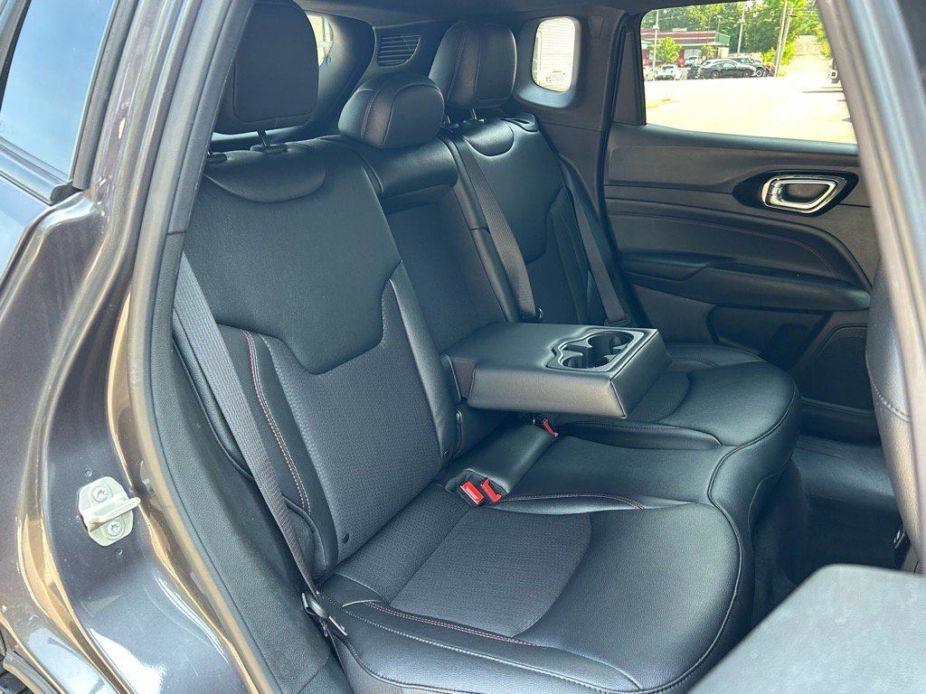 Used 2024 Jeep Compass Trailhawk image 41