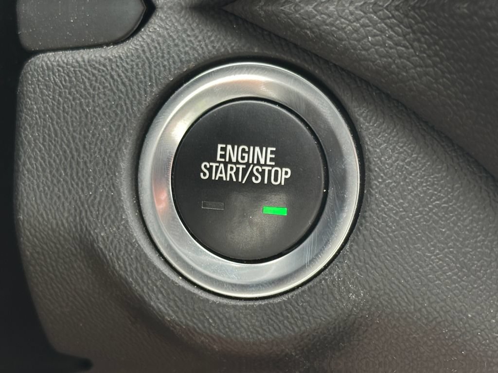 Used 2022 Chevrolet Equinox LT FWD image 17