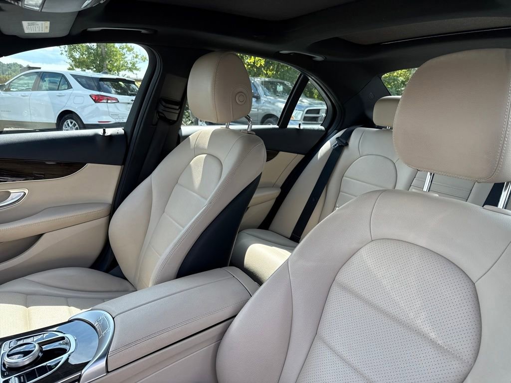 Used 2018 Mercedes-Benz C 300 4MATIC Sedan image 11