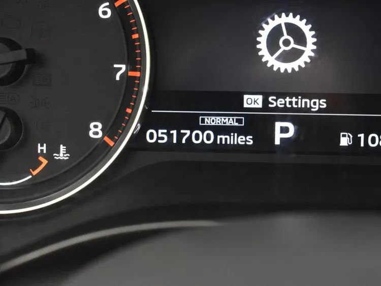 Used 2024 Mitsubishi Outlander FWD image 28