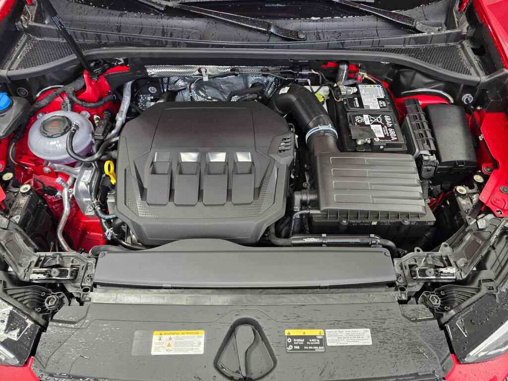 New 2025 Audi Q3 2.0T Premium image 10