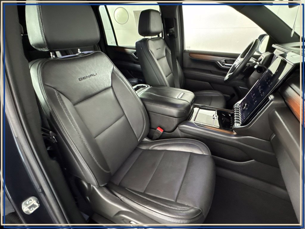 Certified 2025 GMC Yukon XL Denali AWD/4WD image 41