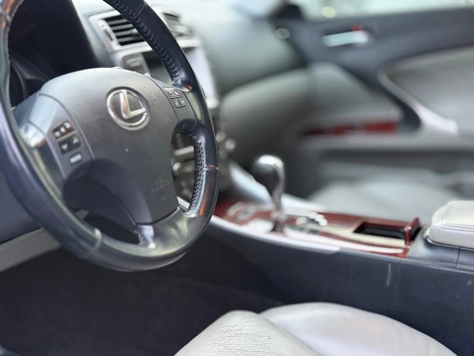 Used 2007 Lexus IS 250 AWD image 10