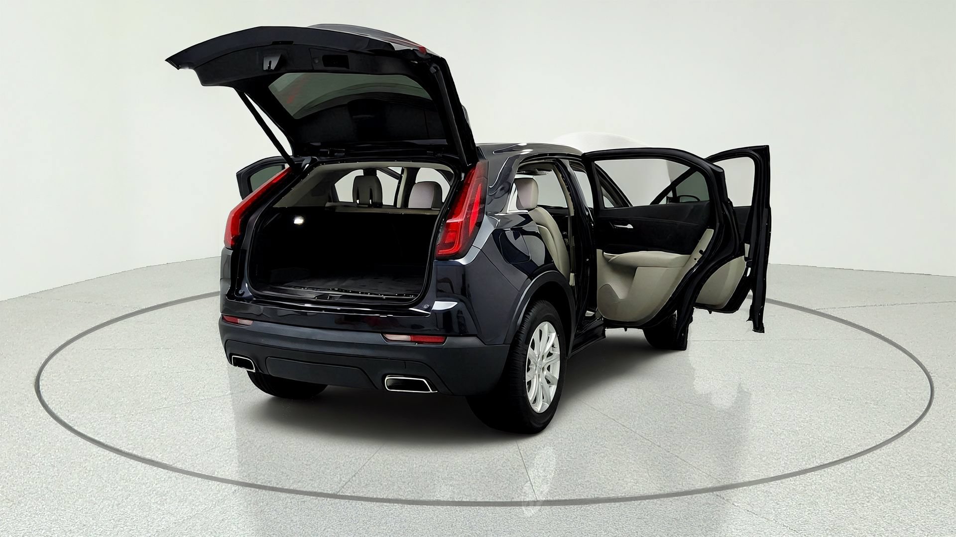 Certified 2023 Cadillac XT4 Luxury w/ Cold Weather Package FWD image 12