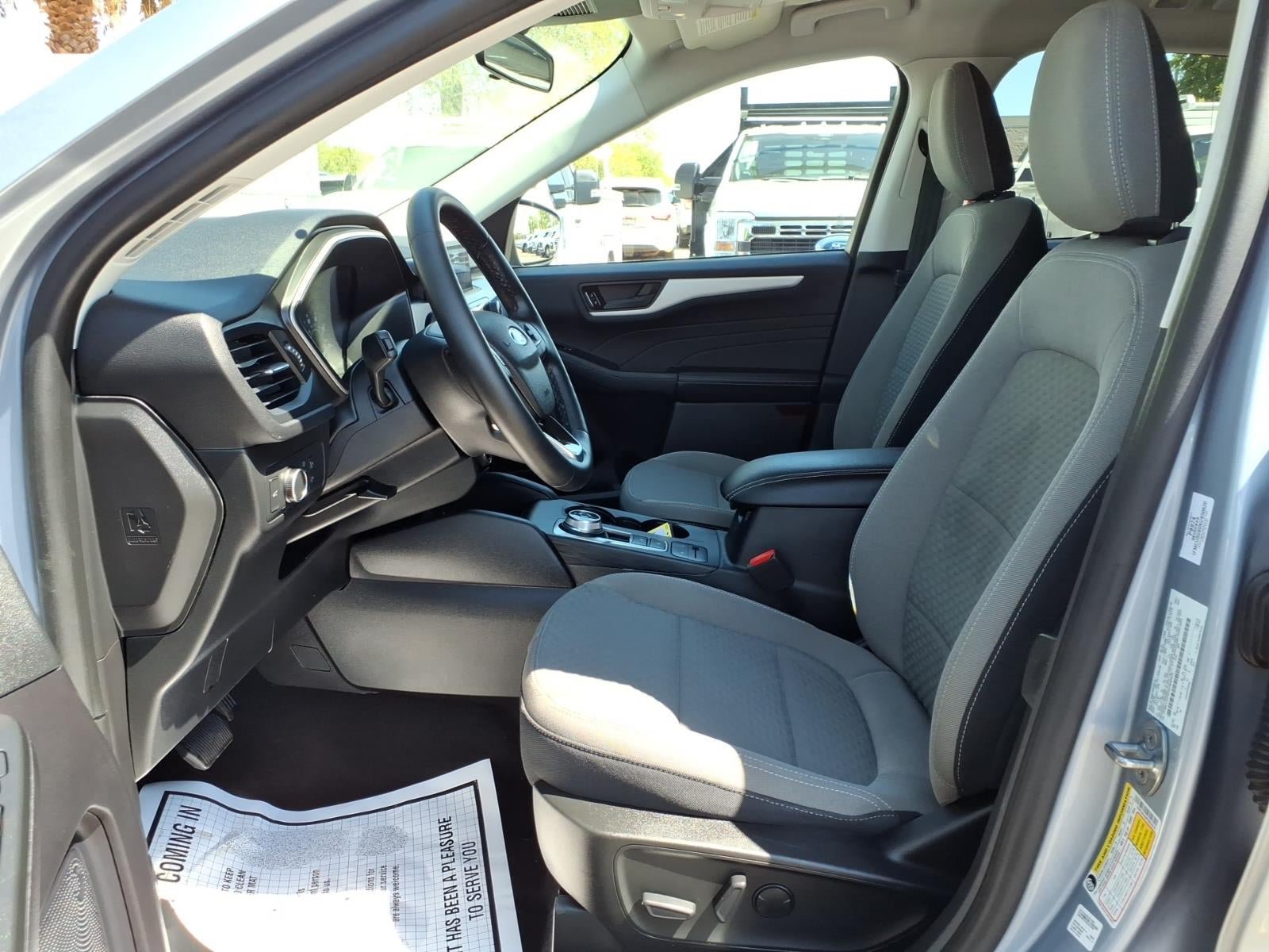 Used 2022 Ford Escape SE w/ Convenience Package FWD image 22