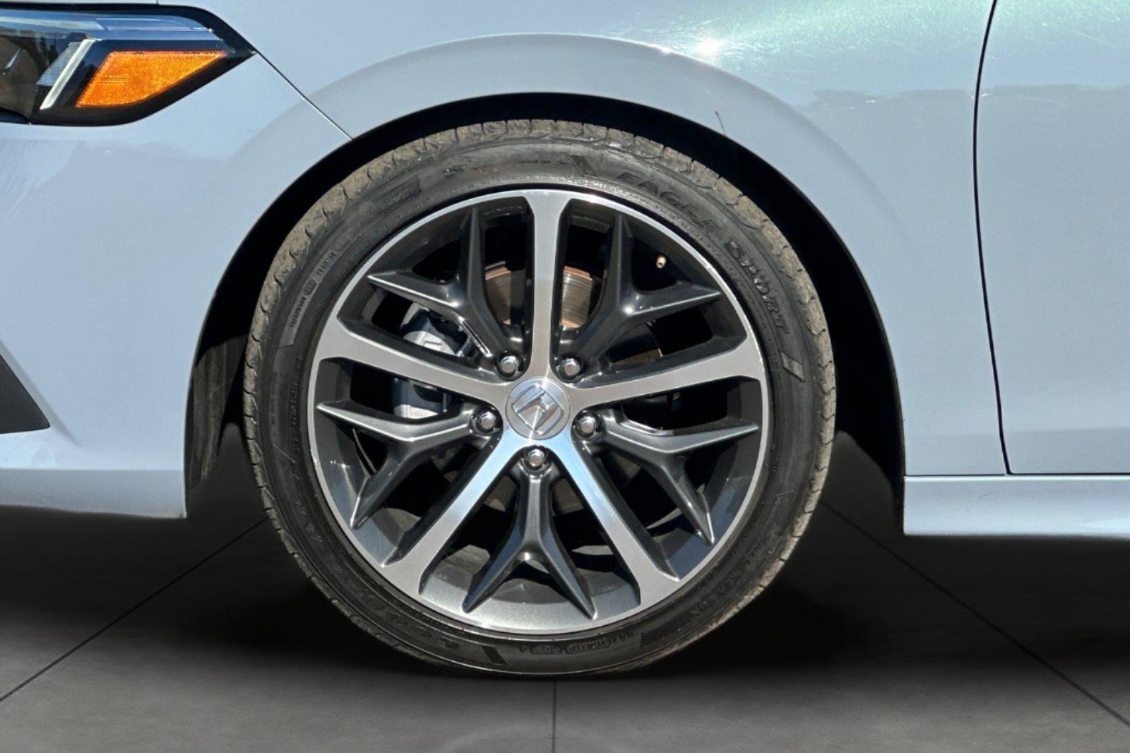 Used 2024 Honda Civic Touring image 31