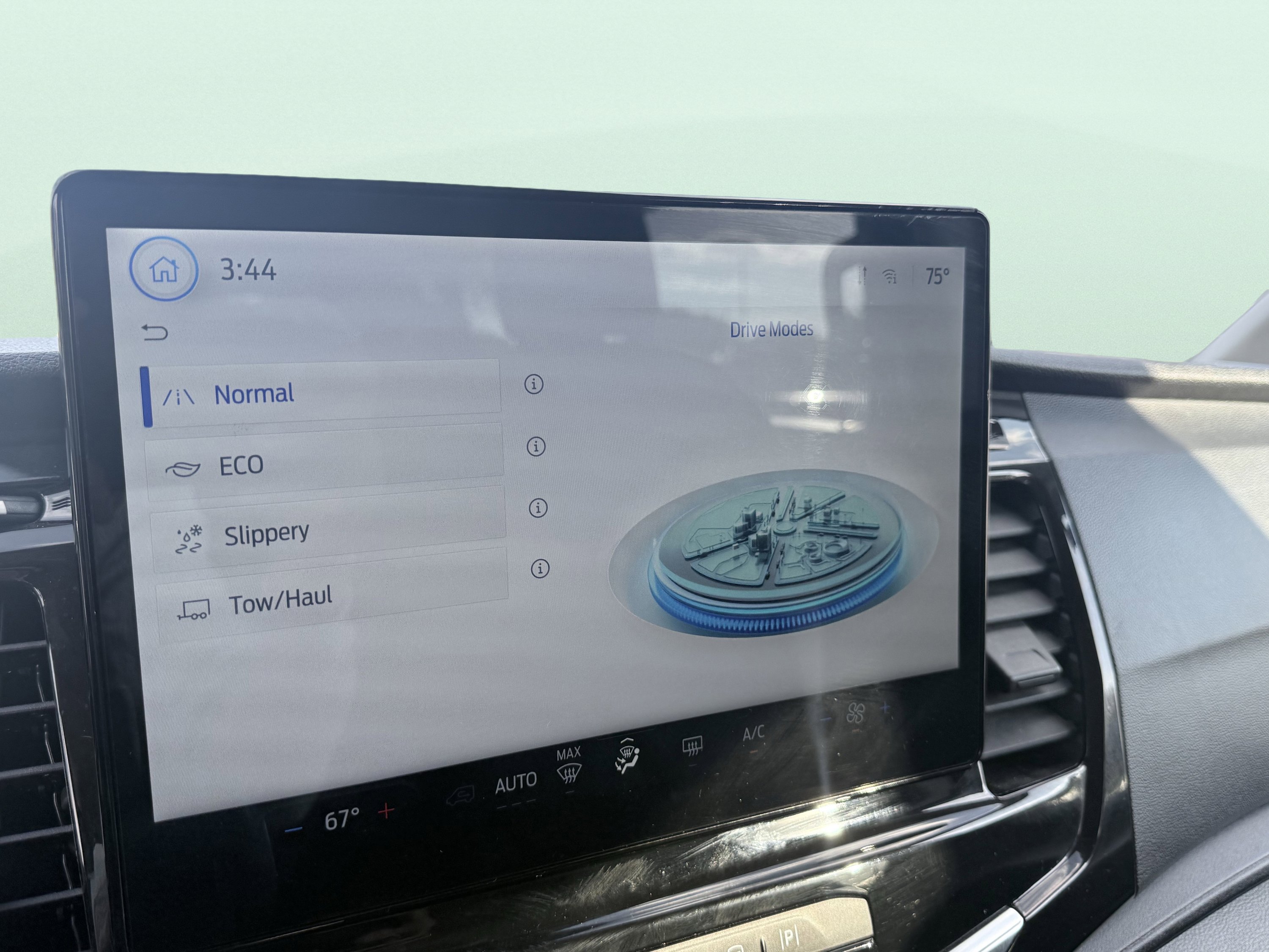 Used 2023 Ford Transit 350 XLT image 46