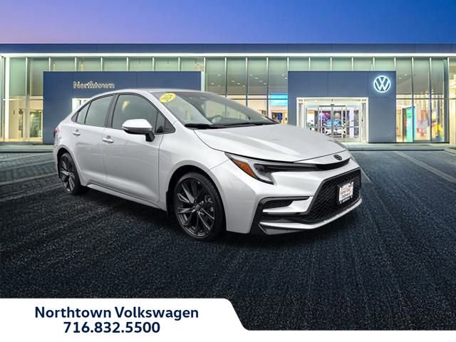 Used 2024 Toyota Corolla SE w/ SE Premium Package image 1