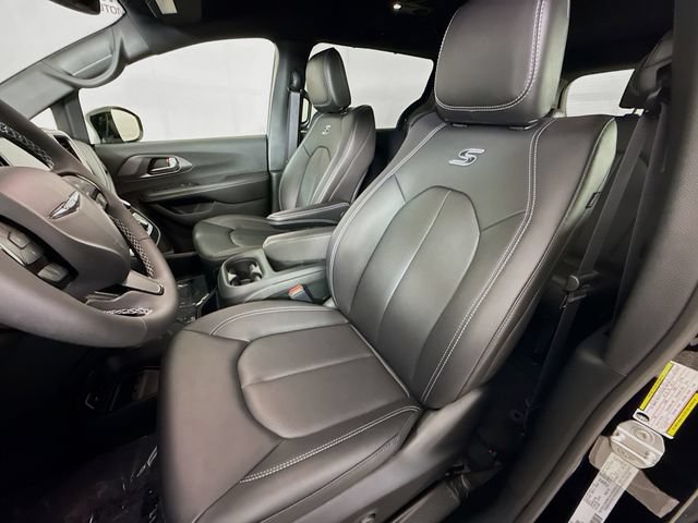 New 2026 Chrysler Pacifica Select w/ S Appearance Package FWD image 20