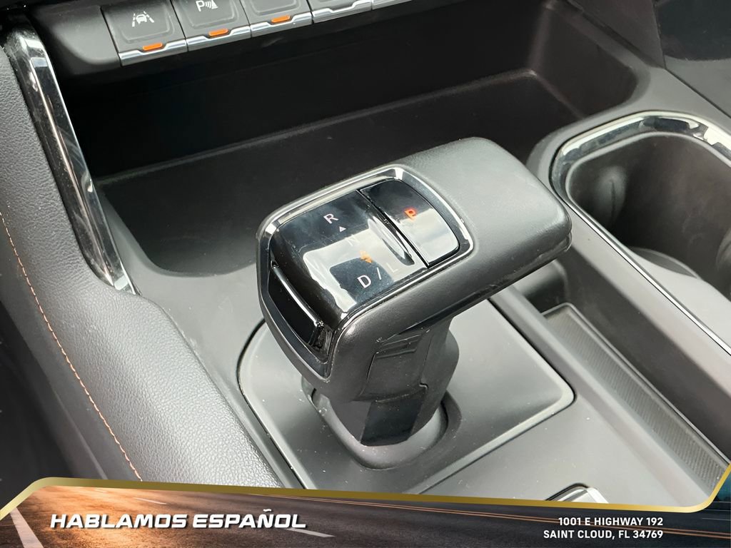 Used 2024 GMC Sierra 1500 AT4 w/ Technology Package image 44