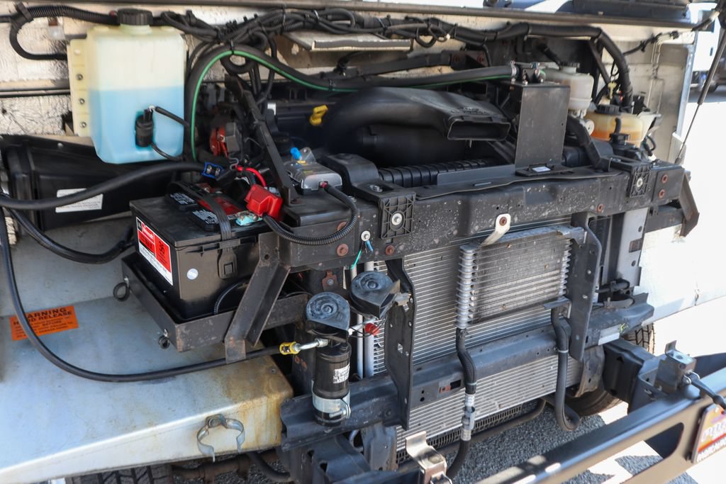 Used 2019 Ford E-450 and Econoline 450 Super Duty RWD image 14