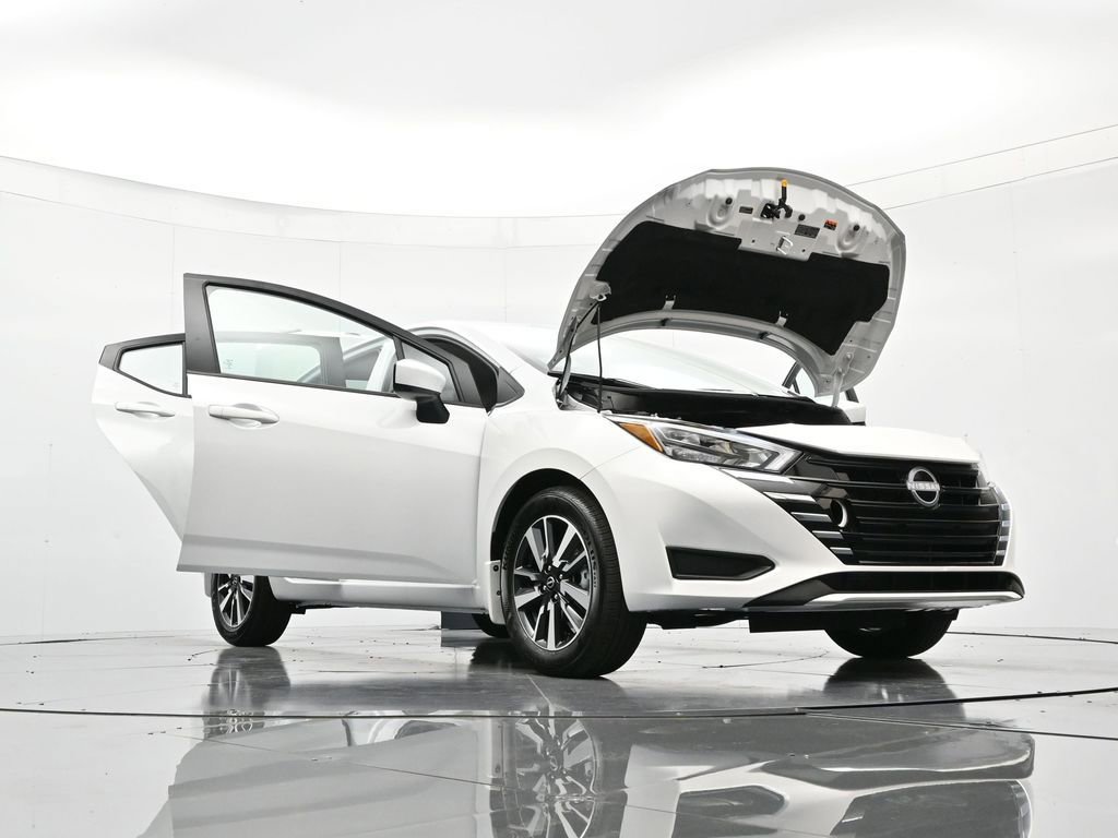 New 2025 Nissan Versa SV w/ Trunk Package FWD image 44