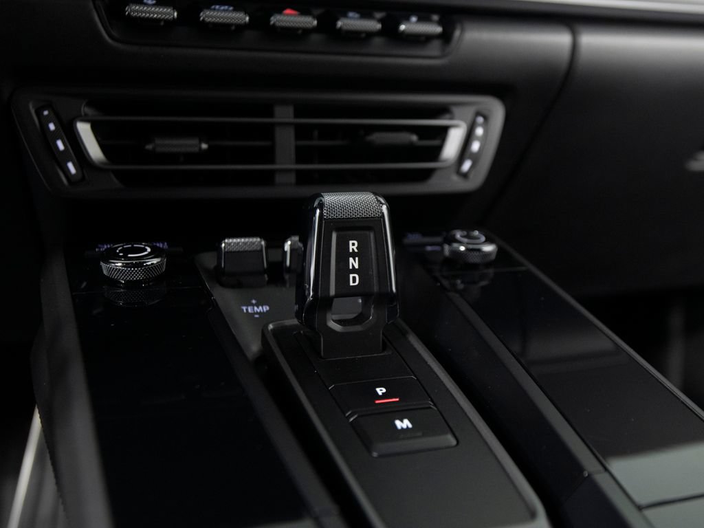 Certified 2022 Porsche 911 Carrera 4 AWD/4WD image 29
