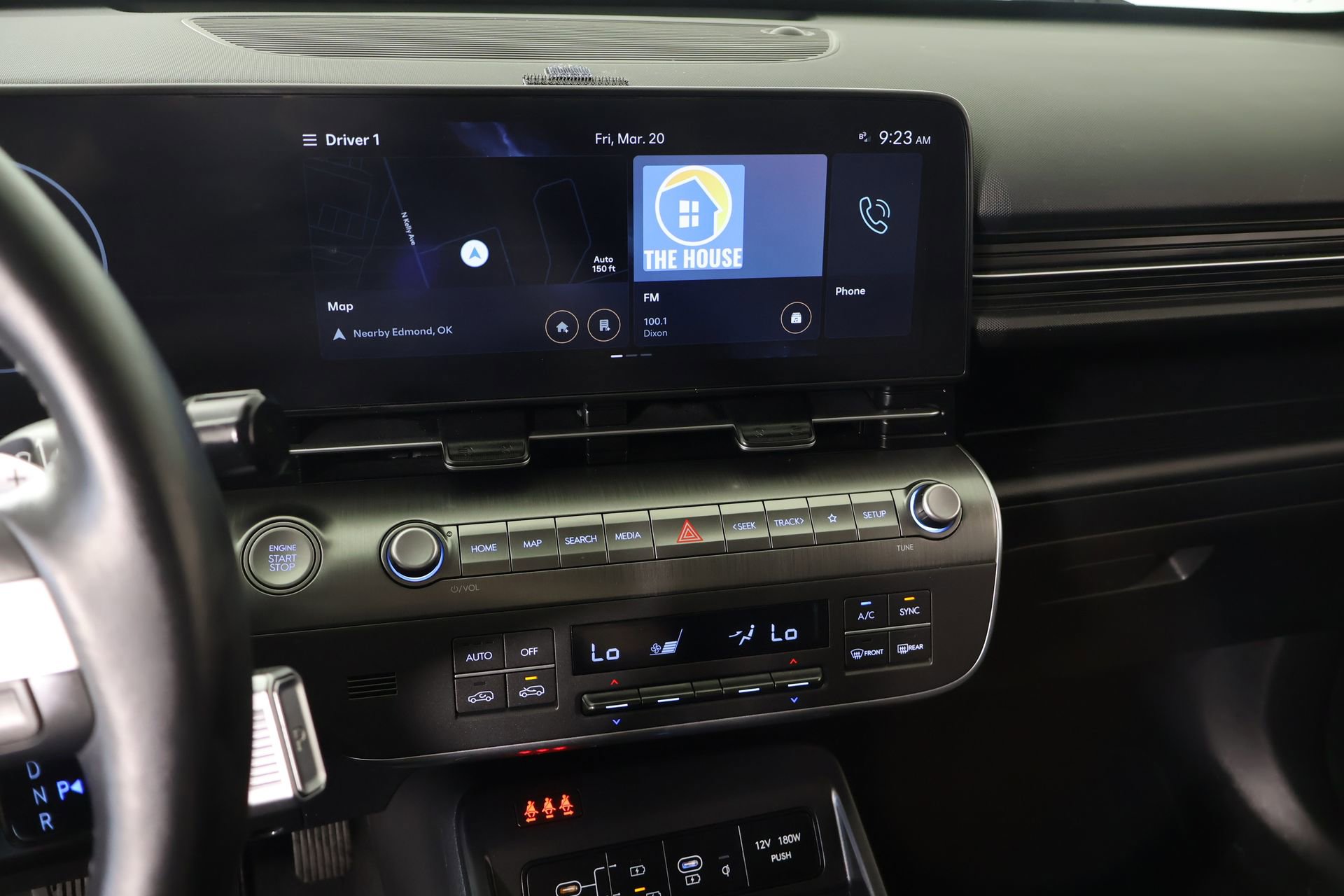 Used 2024 Hyundai Kona SEL w/ Convenience Package image 5