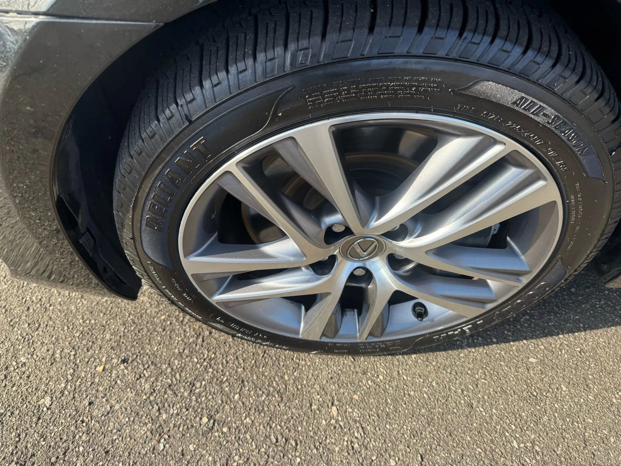 Used 2019 Lexus IS 300 image 9