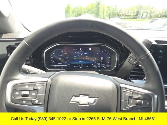 Used 2023 Chevrolet Silverado 1500 LT AWD/4WD image 20