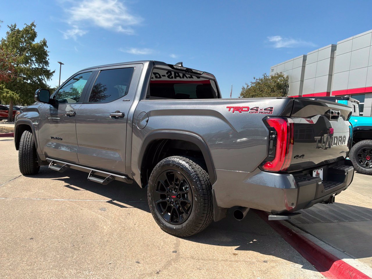 Used 2024 Toyota Tundra Limited w/ TRD Off-Road Package AWD/4WD image 8