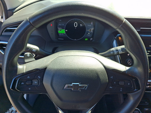 Used 2023 Chevrolet Bolt EUV LT FWD image 4