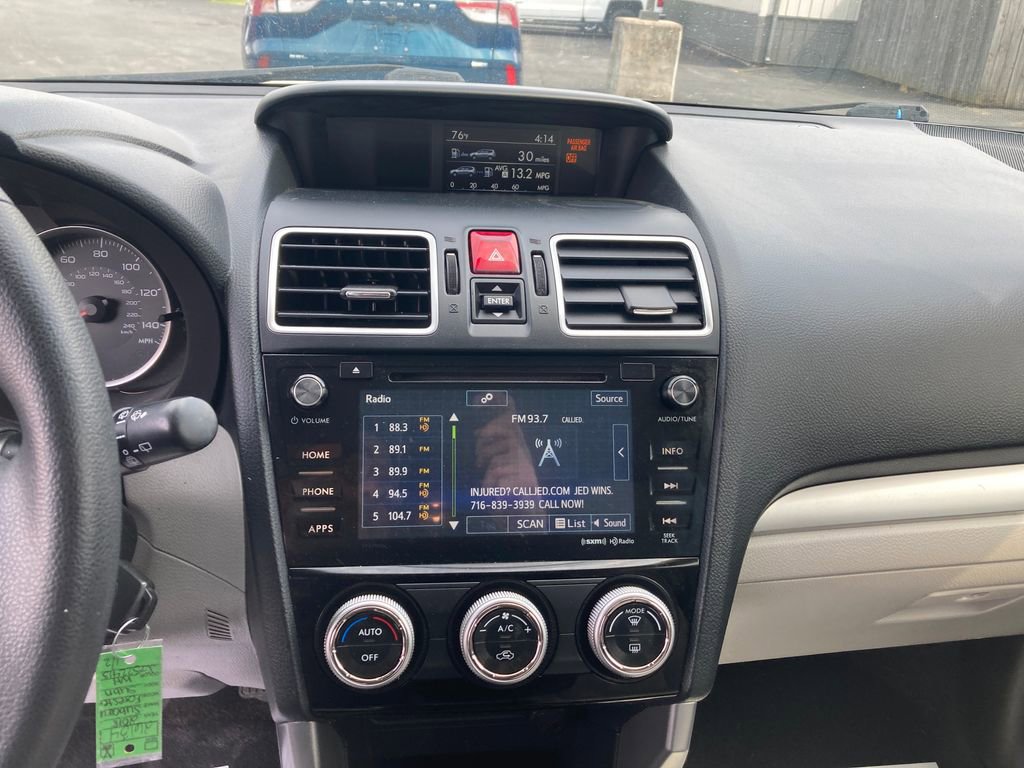 Used 2018 Subaru Forester 2.5i Premium AWD/4WD image 22