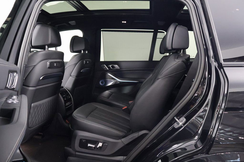 New 2026 BMW ALPINA XB7 image 6