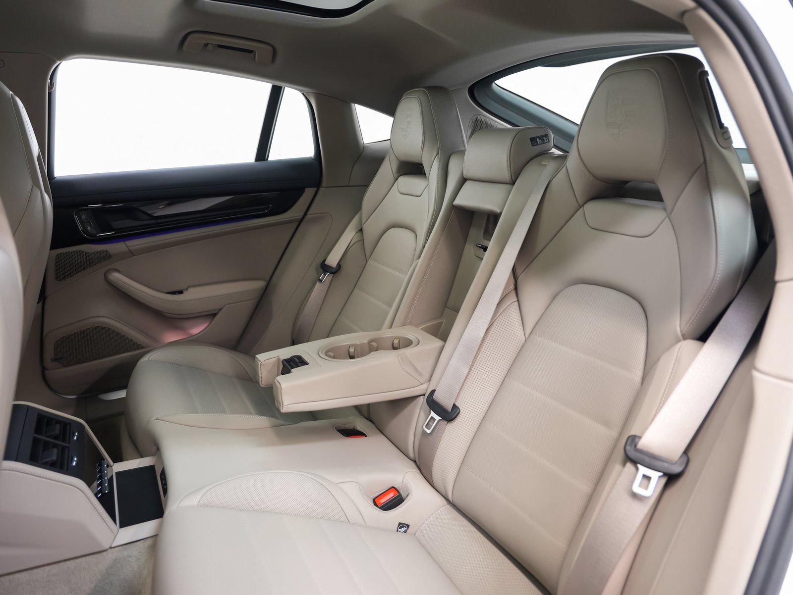 New 2026 Porsche Panamera 4 AWD/4WD image 47