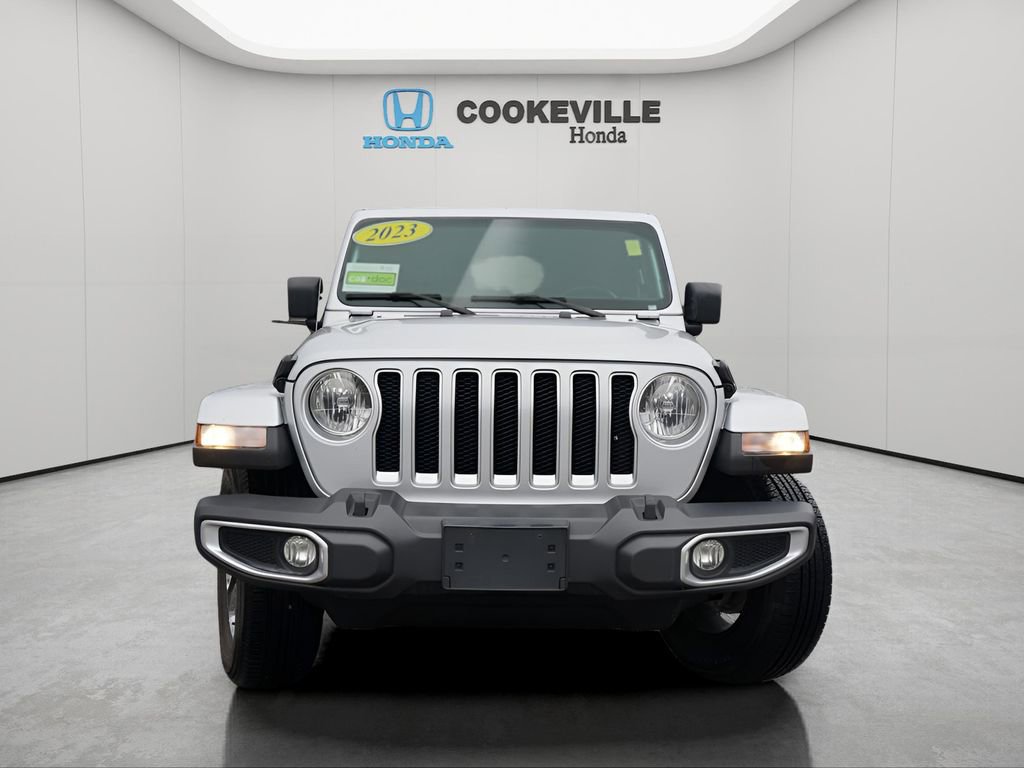 Used 2023 Jeep Wrangler Sahara image 3