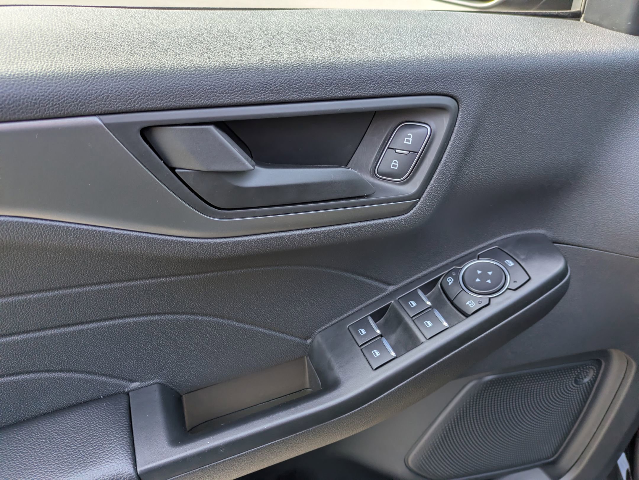 Certified 2025 Ford Escape Active image 16