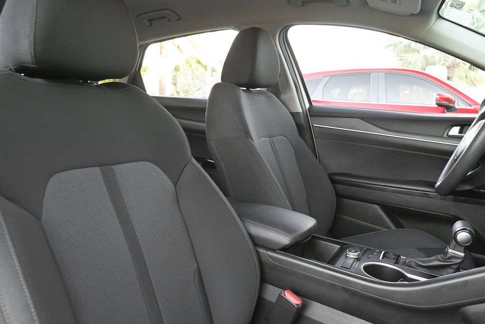 Used 2022 Kia K5 LX image 15