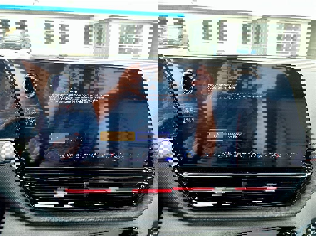 New 2024 Chevrolet Silverado EV RST image 13