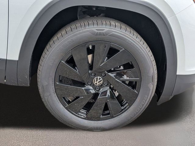 New 2026 Volkswagen Atlas SE FWD image 11
