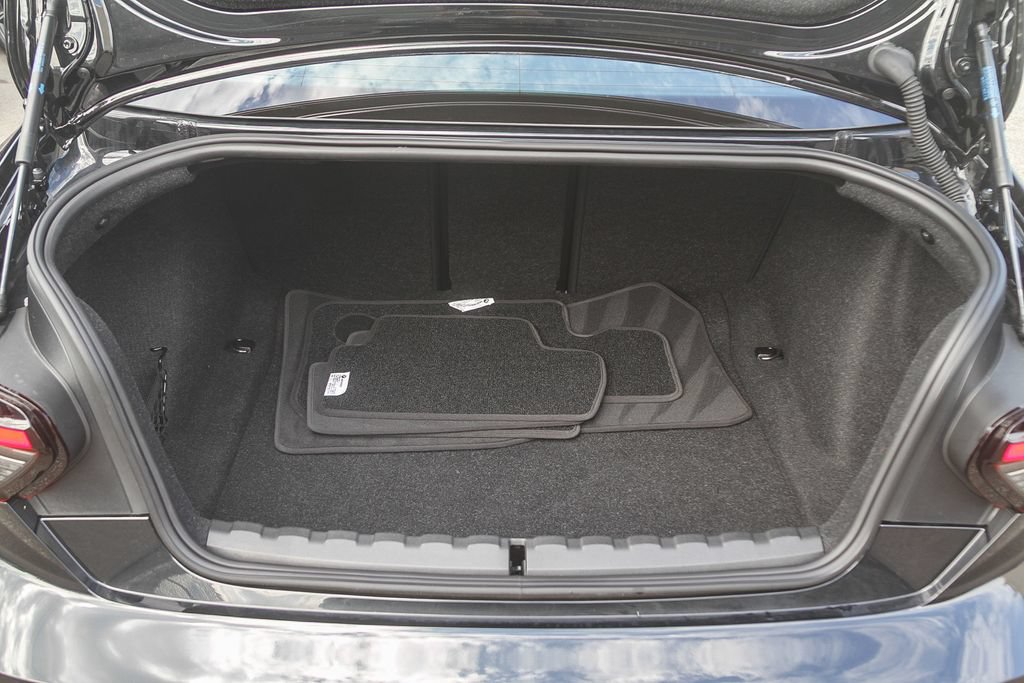 Used 2025 BMW 230i Coupe RWD image 17