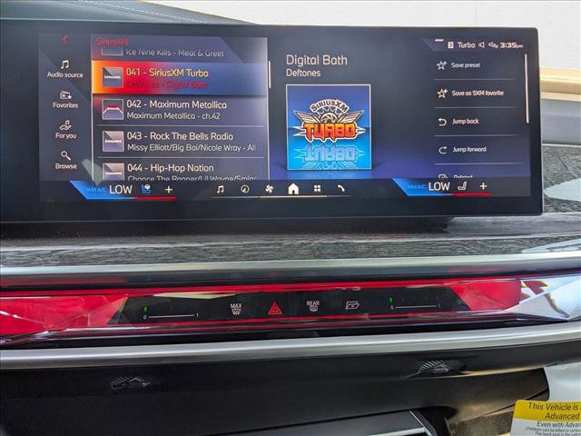 Used 2024 BMW i7 M70 w/ Premium Package image 12