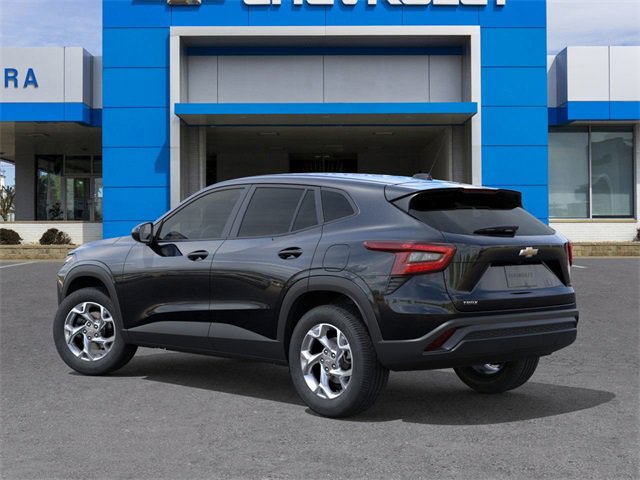 New 2026 Chevrolet Trax LS w/ LS Convenience Package image 3