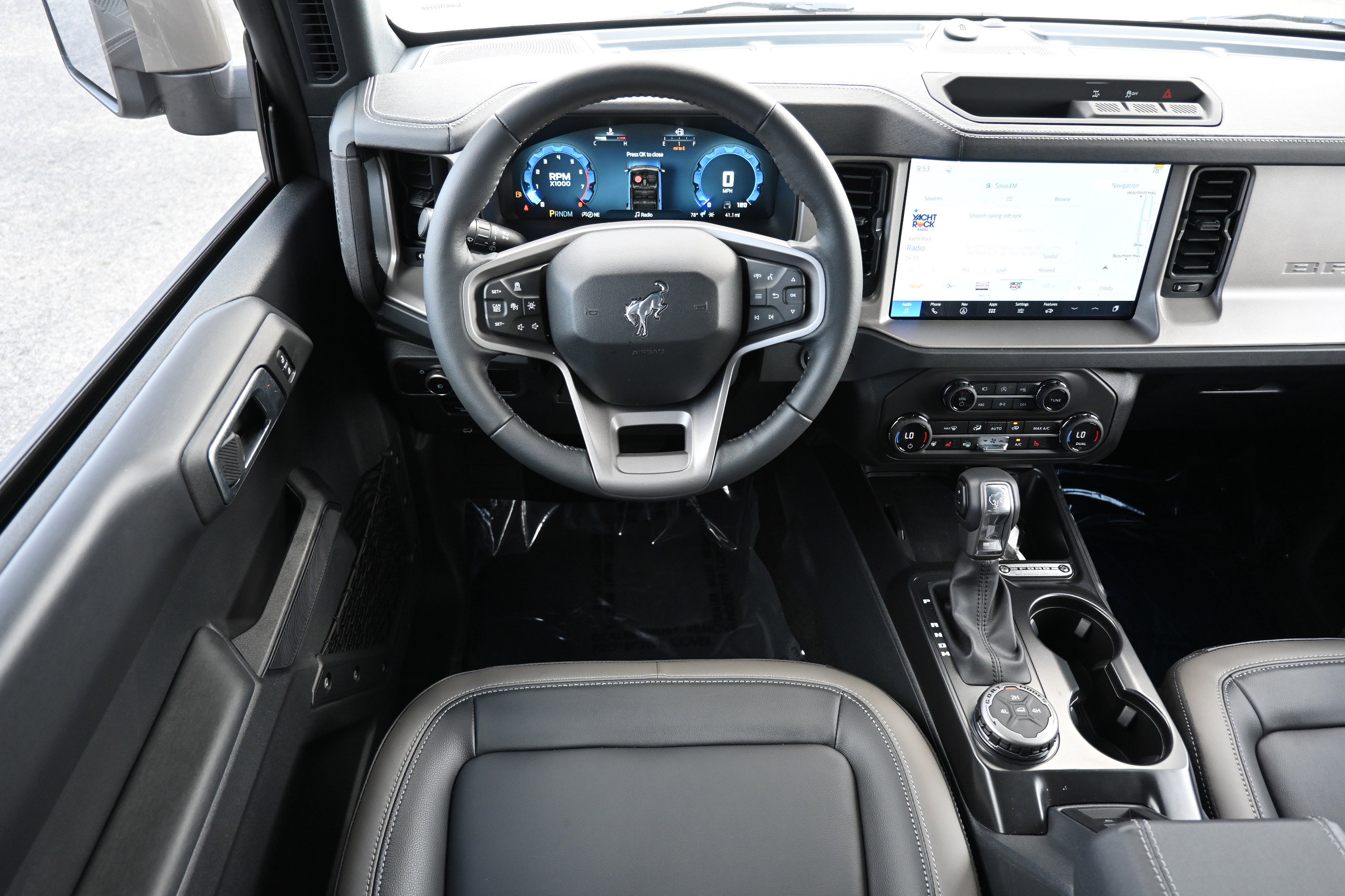 New 2026 Ford Bronco Outer Banks image 21