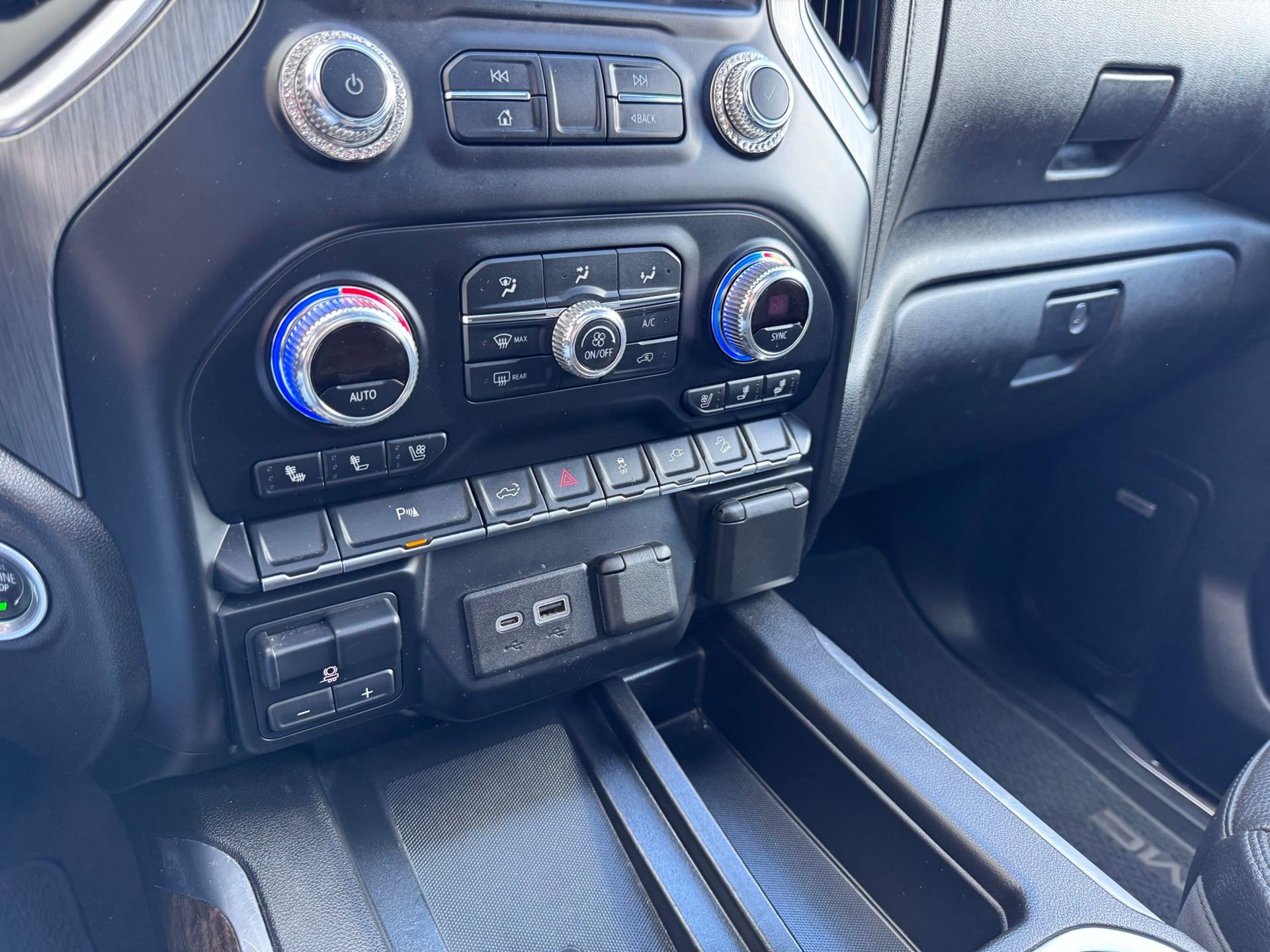 Used 2021 GMC Sierra 1500 Denali image 29