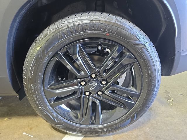 New 2026 Chevrolet Trax ACTIV w/ Driver Confidence Package FWD image 32