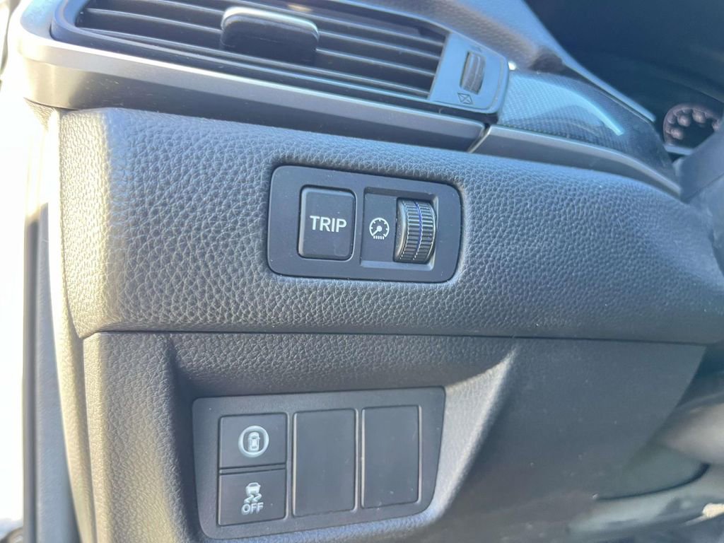 Used 2021 Honda Accord Sport image 14