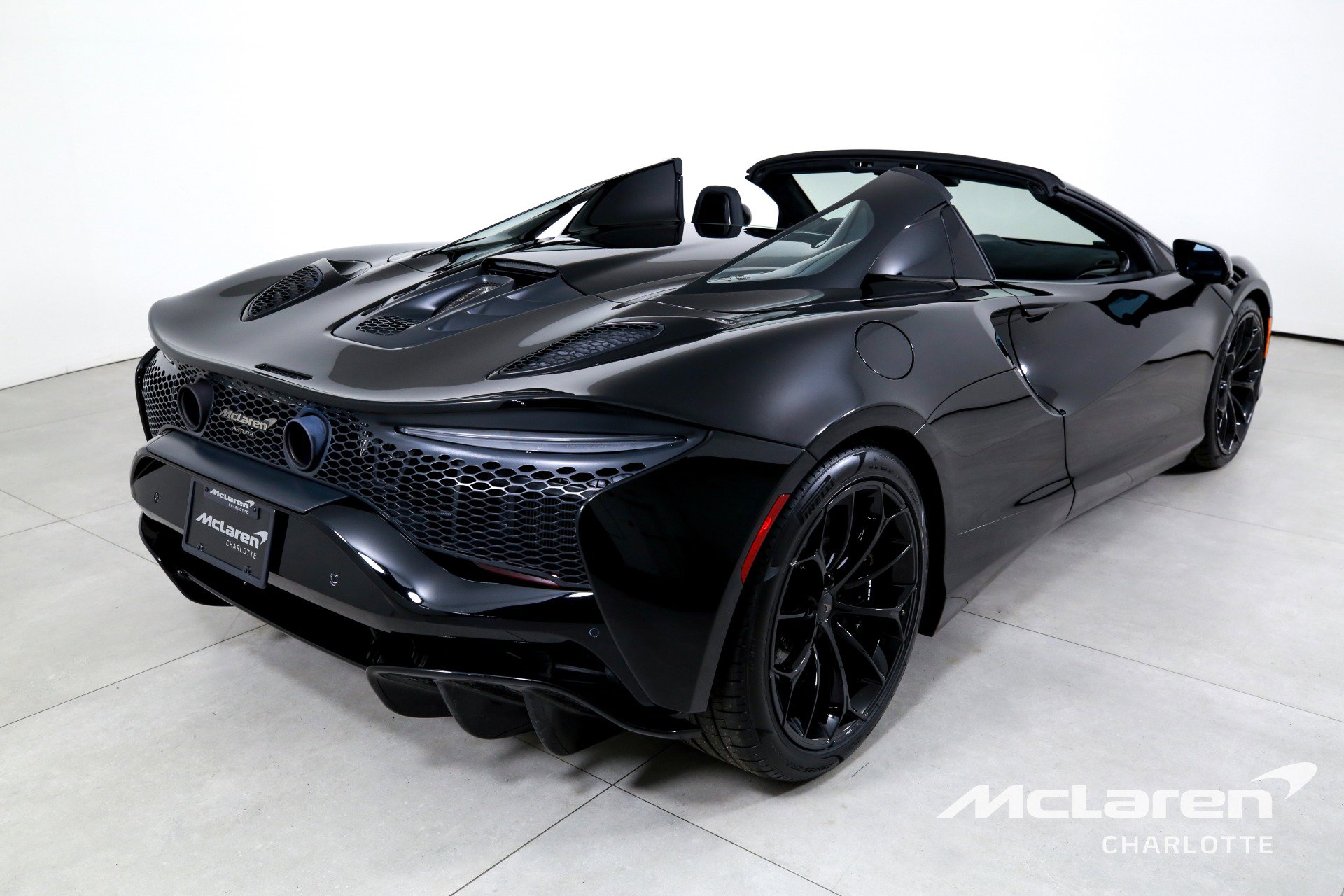 New 2026 McLaren Artura Spider image 10