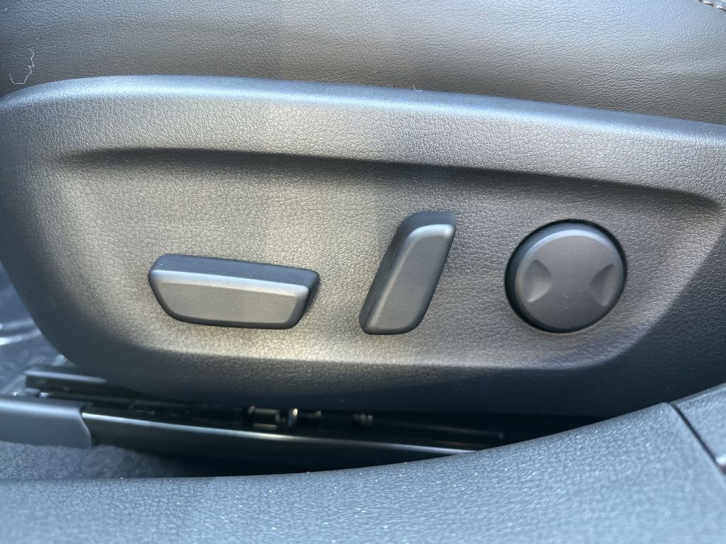 New 2026 MAZDA MAZDA3 s FWD image 12