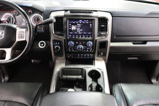 Used 2018 RAM 3500 Laramie w/ Sport Appearance Group AWD/4WD image 7