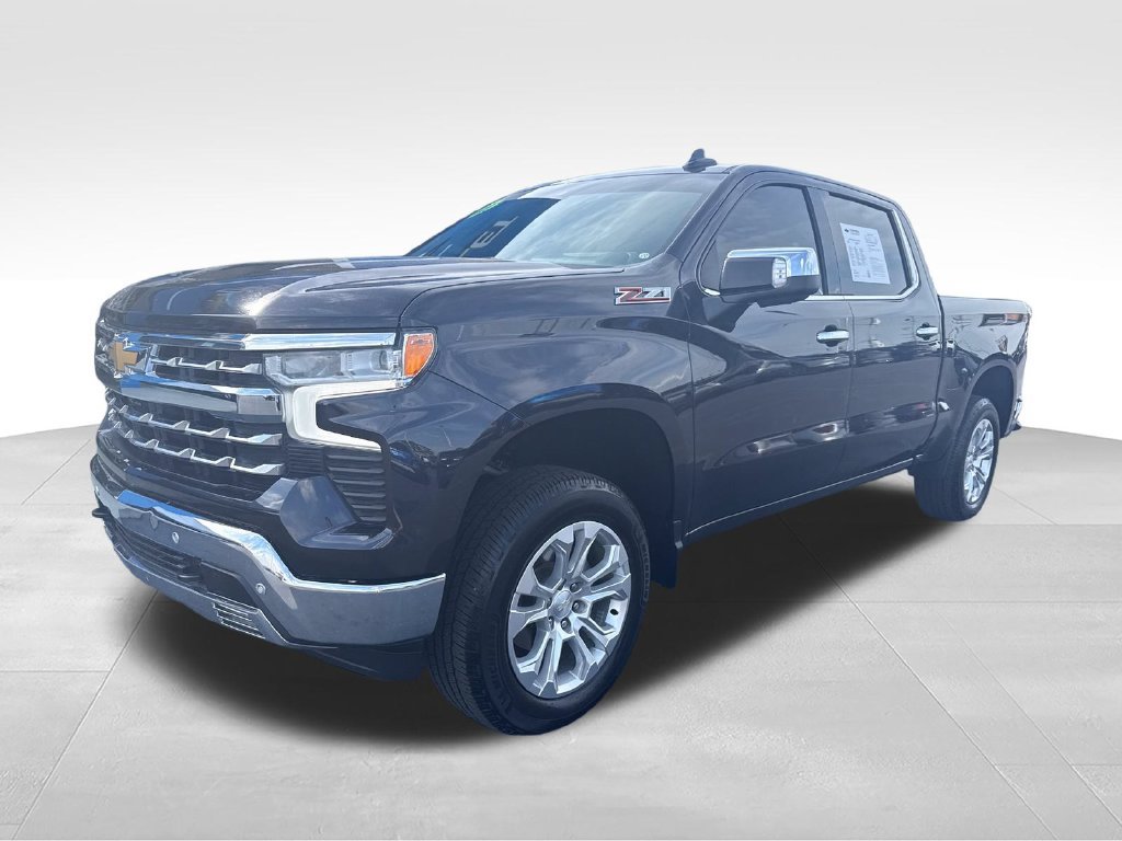 Used 2023 Chevrolet Silverado 1500 LTZ w/ LTZ Premium Package AWD/4WD image 2
