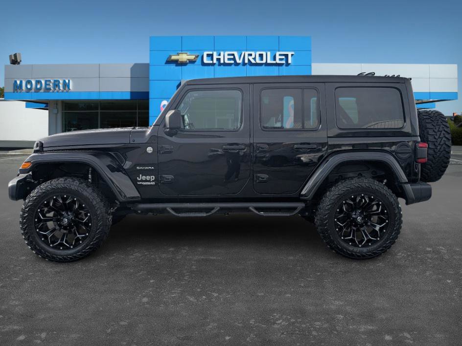 Used 2019 Jeep Wrangler Unlimited Sahara w/ Safety Group image 8