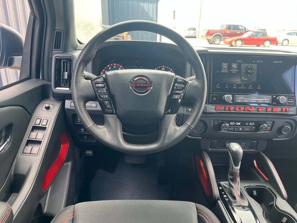 Certified 2025 Nissan Frontier Pro-X RWD image 17