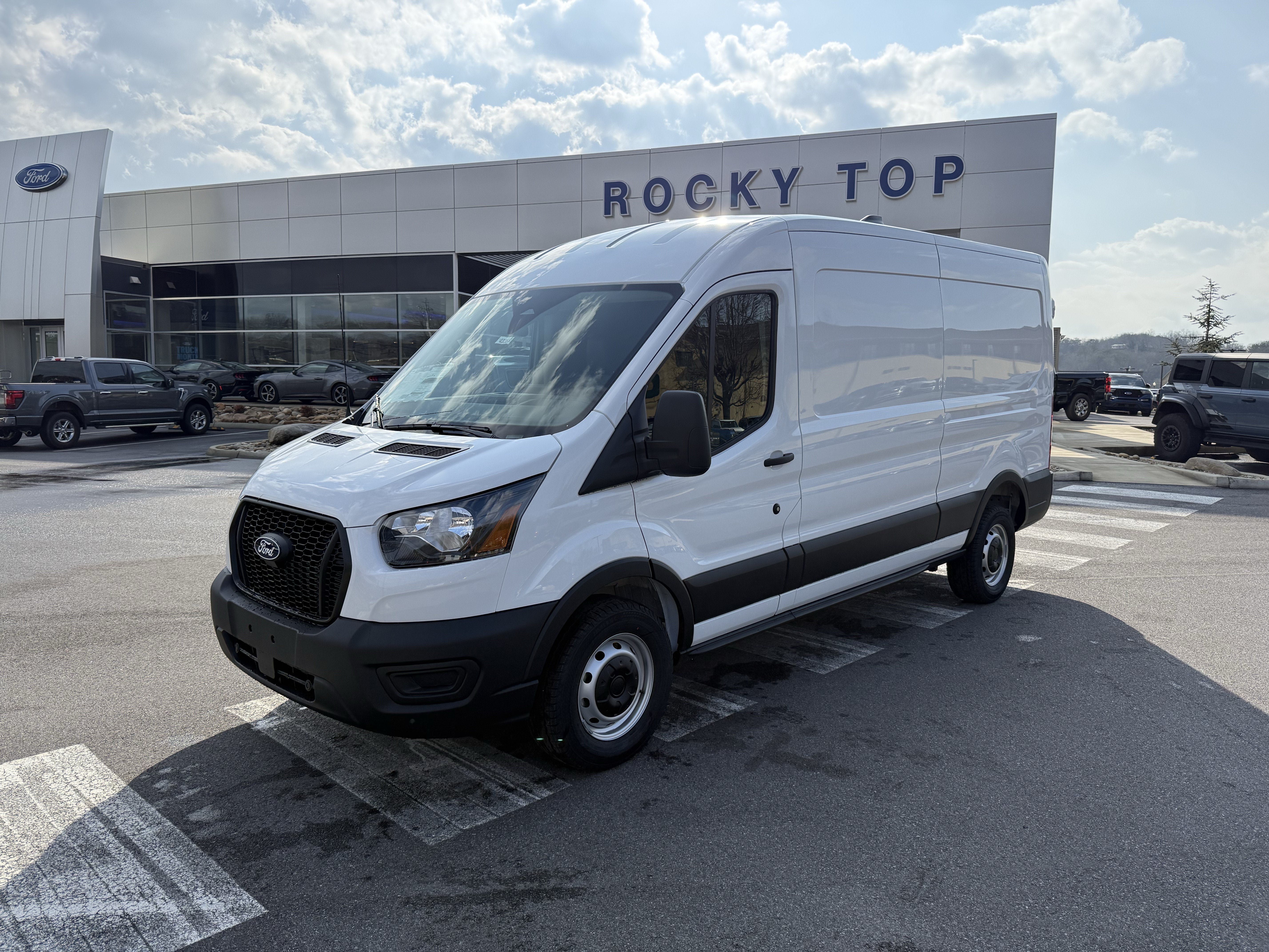 New 2026 Ford Transit 250 148 Medium Roof w/ Load Area Protection Package RWD image 1