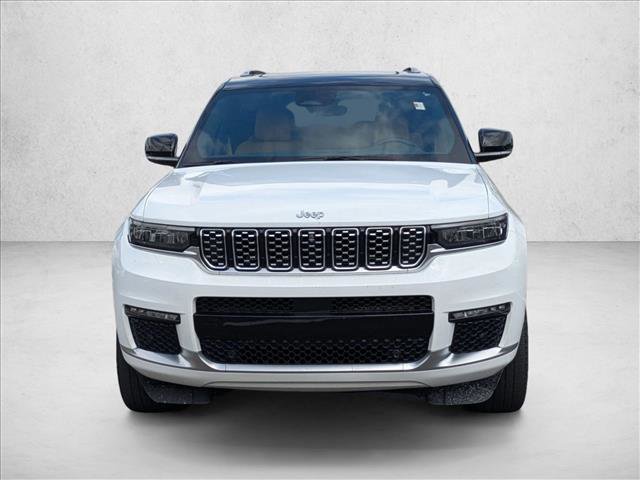 Used 2023 Jeep Grand Cherokee L Summit w/ Luxury Tech Group V image 2