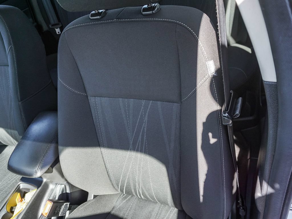 Used 2018 Ford Focus SEL FWD image 21