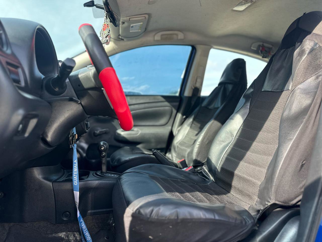 Used 2015 Nissan Versa S Plus FWD image 9
