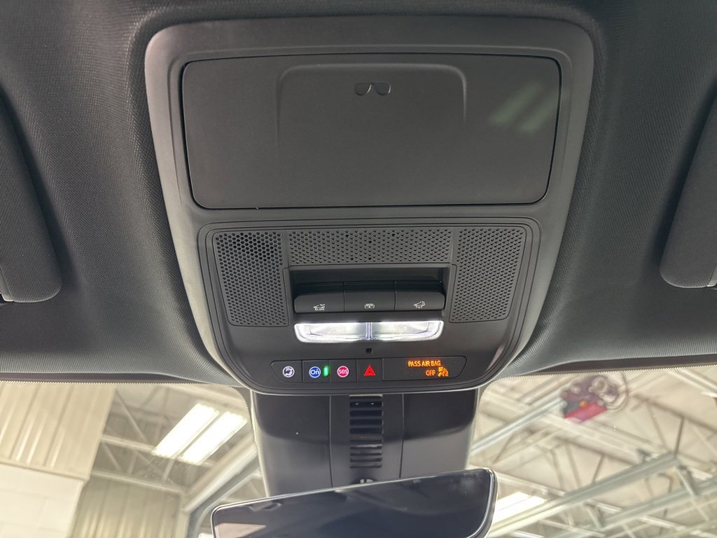 New 2026 Chevrolet Traverse Z71 image 16