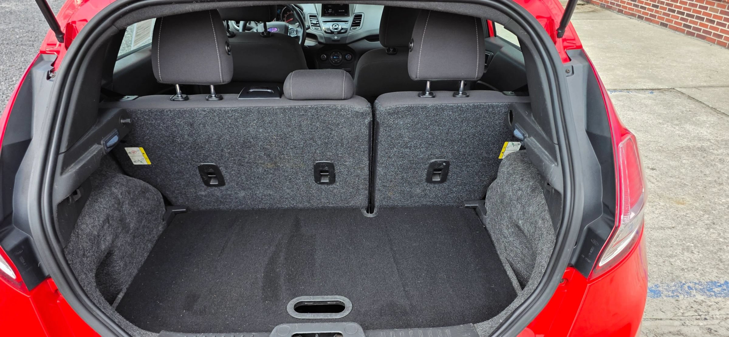 Used 2014 Ford Fiesta ST FWD image 21