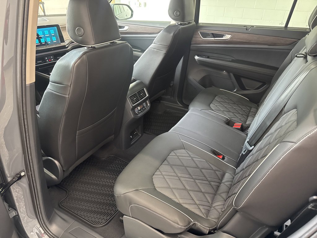 New 2026 Volkswagen Atlas SEL Premium R-Line AWD/4WD image 22